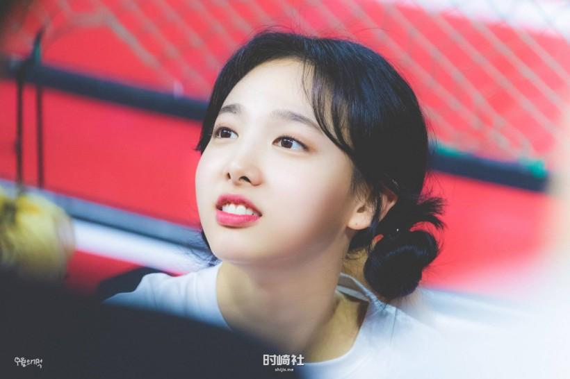 Lim Na Yeon林娜琏哪年SOLO出道?为何能展现充满青春少女风格魅力? Lim Na Yeon林娜琏哪年SOLO出道?为何能展现充满青春少女风格魅力?