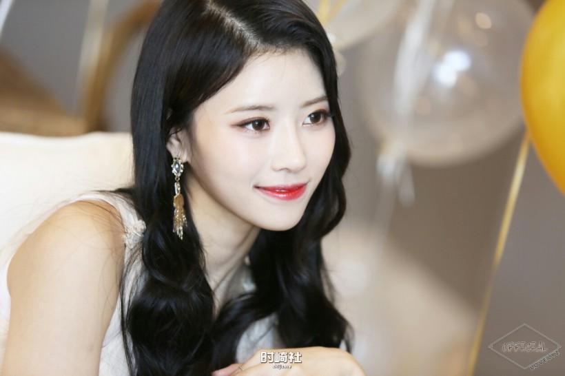Lee Mijoo李美珠是哪个女团成员转型成功?出道前在哪个男团MV登场? Lee Mijoo李美珠是哪个女团成员转型成功?出道前在哪个男团MV登场?