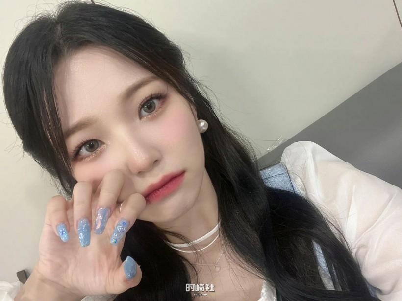 Ji-heon Baek白知宪隶属哪个女团成员？拥有怎样纤细身材以及轻盈步伐？
