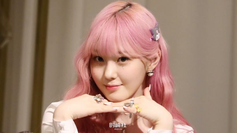Kim Chae Hyun金采炫隶属哪个女团成员?为何被评价像音仙女吸引眼球? Kim Chae Hyun金采炫隶属哪个女团成员?为何被评价像音仙女吸引眼球?