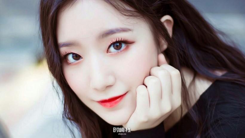 Shu Hu叶舒华哪年跟随所属女团出道?为何被称“冰山美人”门面担当? Shu Hu叶舒华哪年跟随所属女团出道?为何被称“冰山美人”门面担当?