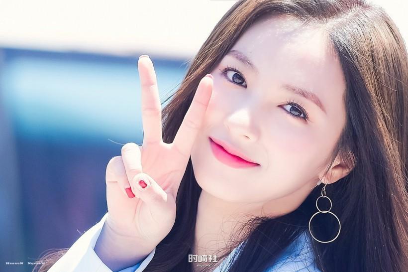 Heo Ji Won许智媛隶属哪个女团成员?她凭借怎样“纯白美”吸引眼球? Heo Ji Won许智媛隶属哪个女团成员?她凭借怎样“纯白美”吸引眼球?