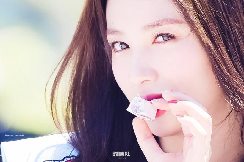 Heo Ji Won许智媛隶属哪个女团成员?她凭借怎样“纯白美”吸引眼球? Heo Ji Won许智媛隶属哪个女团成员?她凭借怎样“纯白美”吸引眼球?