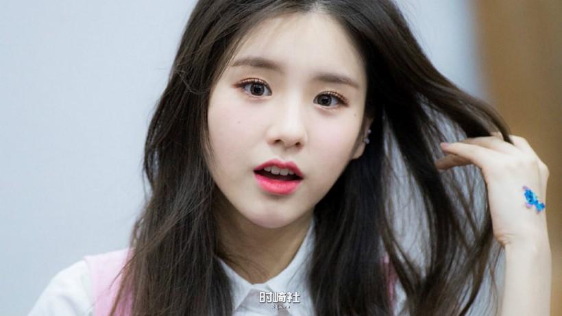 Hee Jin田姬振作为哪个女团首位成员亮相?展现怎样魅力吸引观众视线? Hee Jin田姬振作为哪个女团首位成员亮相?展现怎样魅力吸引观众视线?