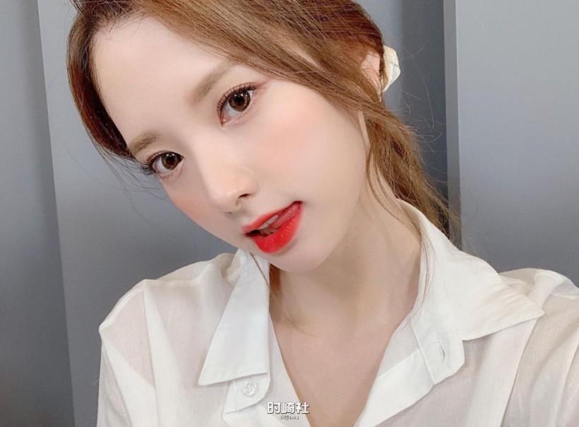 BONA苞娜隶属哪个女团成员?在哪首歌曲中展示神秘魅力展现动感一面? BONA苞娜隶属哪个女团成员?在哪首歌曲中展示神秘魅力展现动感一面?
