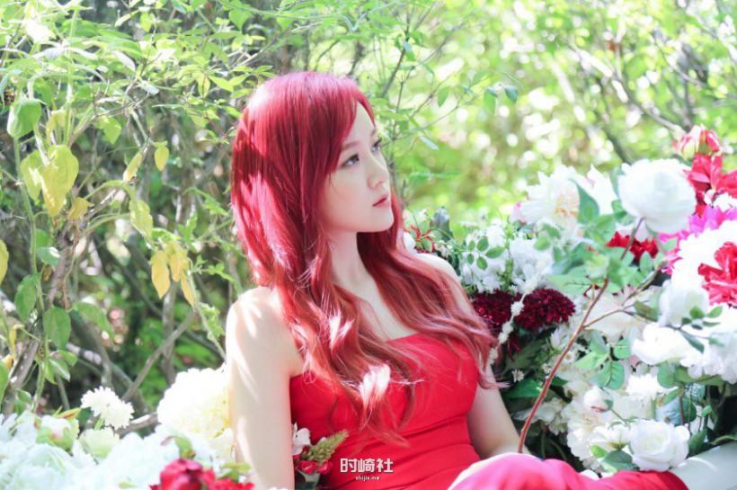 Lee Geum-Jo李金祚何时加入所属女团出道?拥有怎样复古性感女神形象? Lee Geum-Jo李金祚何时加入所属女团出道?拥有怎样复古性感女神形象?