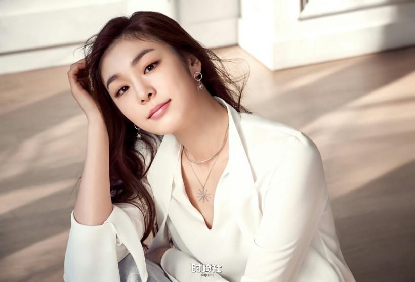 Kim Yuna金妍儿哪年首次参加国际比赛获奖?拥有怎样教科书动作规格? Kim Yuna金妍儿哪年首次参加国际比赛获奖?拥有怎样教科书动作规格?