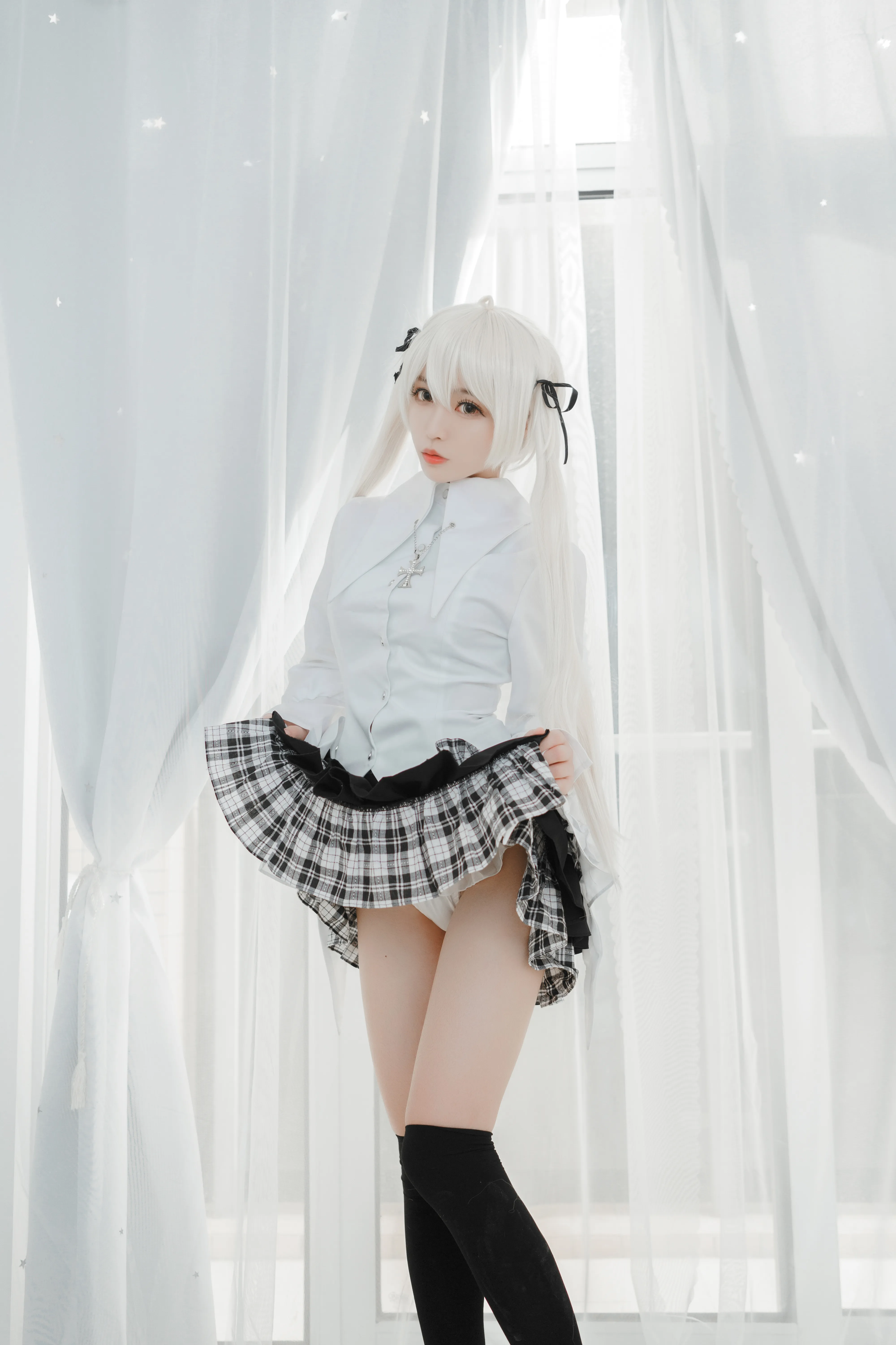 呆萌妹子写真图白易子教主-合集下载