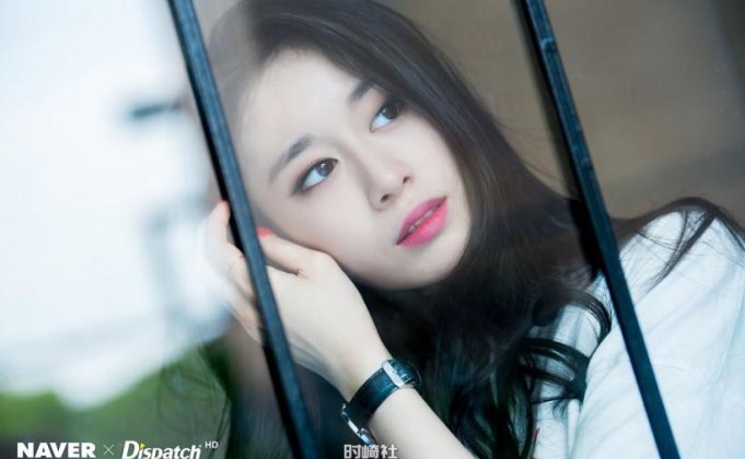 拥有怎样高冷美艳颜值以及女王气质?Park Ji Yeon朴智妍哪年SOLO出道?