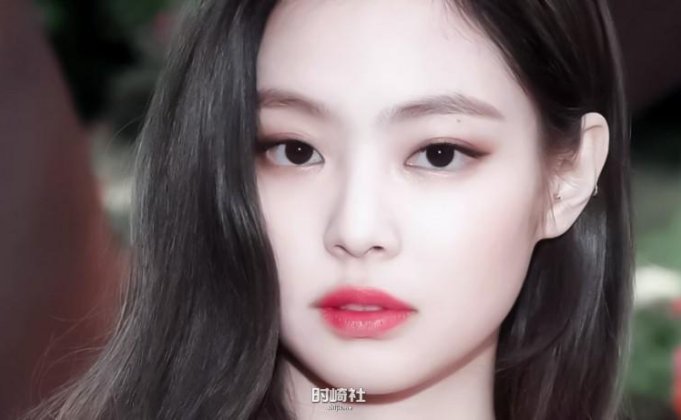 具备怎样歌唱实力美丽外貌备受认可?Jennie Kim金珍妮哪年SOLO出道?