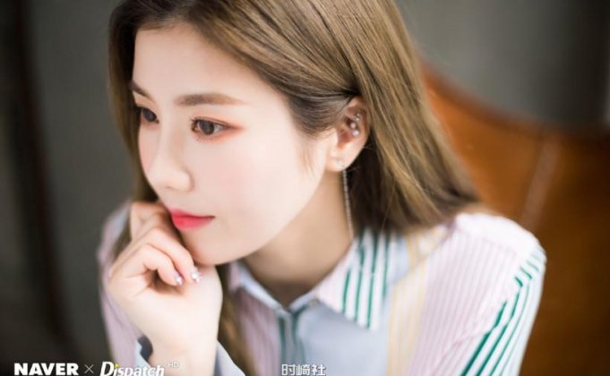 为何说她像洋娃娃一般自带发光效果?Kwon Eun B权恩妃哪年SOLO出道?