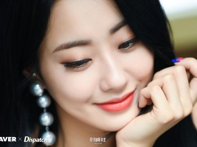 她在哪部电视剧中散发出不同魅力?Gyeongree朴景丽隶属哪个女团成员?