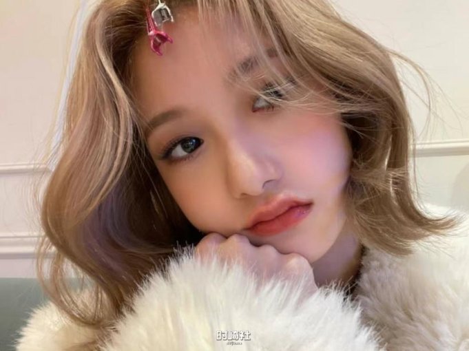 LeeSeoYeon李瑞渊为何能展现出截然相反两种魅力?隶属哪个女团成员?